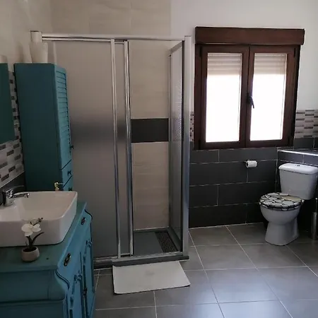 Ambroz Y Plata Holiday home Aldeanueva del Camino
