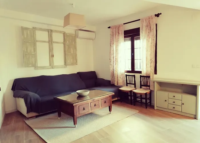 Ambroz Y Plata Альдеануэва-дель-Камино