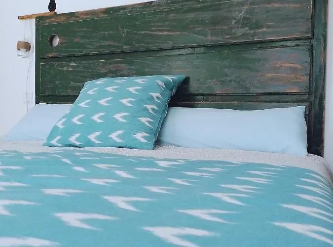 Ambroz Y Plata * Альдеануэва-дель-Камино